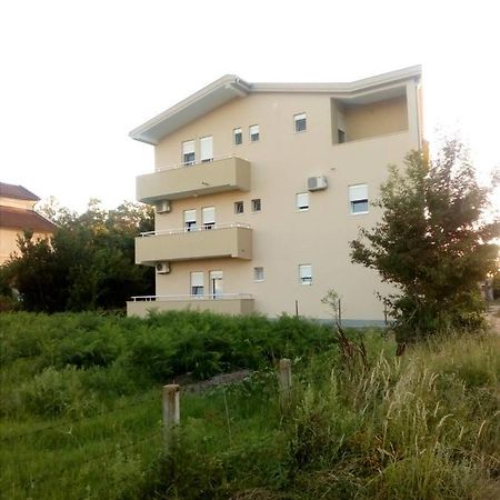 Tufio Apartmani Ulcinj Luaran gambar